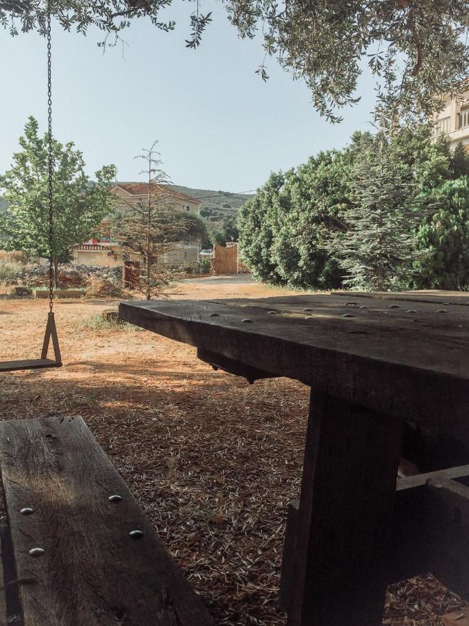 Agrilia Maison Razáta Exterior foto